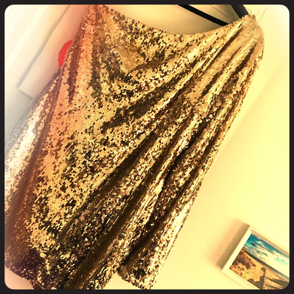 MISSGUIDED Gold Sequined Asymmetrical Mini Dress